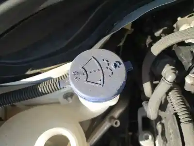 Peça sobressalente para automóvel em segunda mão depósito do limpa vidros por citroen c3 live pack referências oem iam 9844544180