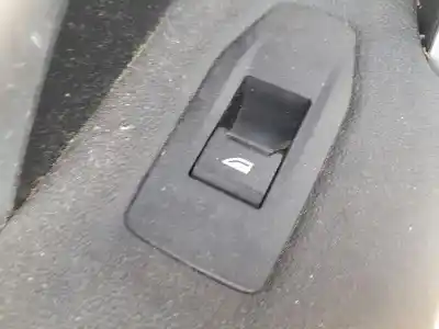 Peça sobressalente para automóvel em segunda mão botão / interruptor elevador vidro traseiro esquerdo por bmw x1 (u11) sdrive 18 i referências oem iam 61315a2bcb5