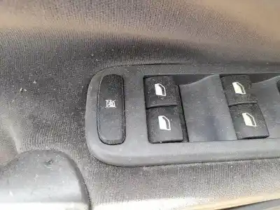 Автозапчасти б/у выключатель левого переднего окна за citroen c5 ii (rc_) 2.0 hdi (rcrhrh) ссылки oem iam 6554hs  