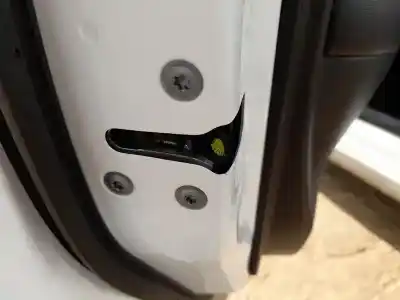 Peça sobressalente para automóvel em segunda mão  por NISSAN PULSAR FASTBACK (C13)  Referências OEM IAM 805013ZL0A  
