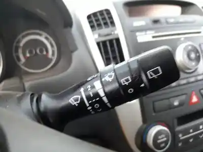 Second-hand car spare part windshiel wiper switch for kia cee'd fastback (ed) 1.6 crdi 90 oem iam references 934101m530  934101m530 luces   934201h500 limpia Second-hand car spare part windshiel wiper switch for kia cee'd fastback (ed) 1.6 crdi 90 oem iam references 934101m530  934101m530 luces   934201h500 limpia