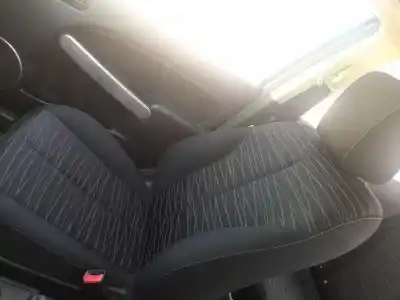 Автозапчасти б/у сиденье правое переднее за MAZDA 2 (DE_, DH_) 1.4 MZR-CD ссылки OEM IAM   