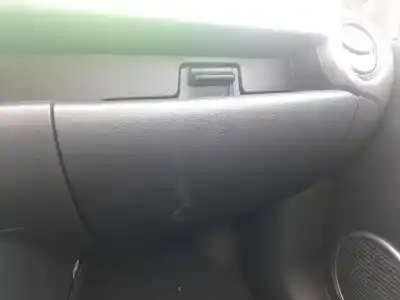 Автозапчастина б/у бардачок для MAZDA 2 (DE_, DH_) 1.4 MZR-CD Посилання на OEM IAM DF7164030G  
