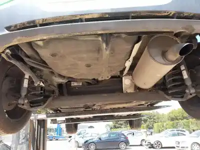 Second-hand car spare part rear axle for mazda 2 (de_, dh_) 1.4 mzr-cd oem iam references dr6128b00a