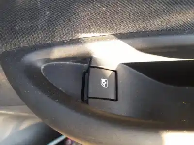 Second-hand car spare part rear right power window switch for opel astra k (b16) 1.4 turbo (68) oem iam references 13408452 Second-hand car spare part rear right power window switch for opel astra k (b16) 1.4 turbo (68) oem iam references 13408452