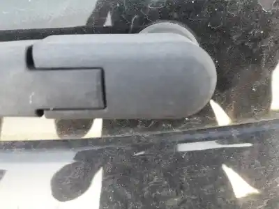 Second-hand car spare part rear windshield wiper motor for opel astra k (b16) 1.4 turbo (68) oem iam references yr00003780 Second-hand car spare part rear windshield wiper motor for opel astra k (b16) 1.4 turbo (68) oem iam references yr00003780