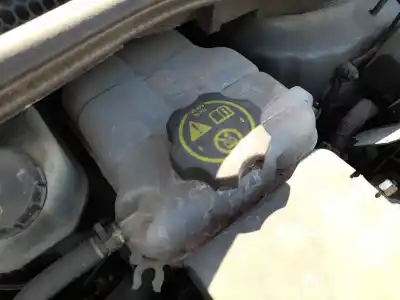 Автозапчасти б/у расширительный депозит за opel astra j sedán 1.4 turbo (69) ссылки oem iam 13393368