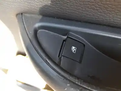 Автозапчастина б/у управління склами задніх правіх для OPEL ASTRA J SEDÁN 1.4 TURBO (69) Посилання на OEM IAM 13301888  