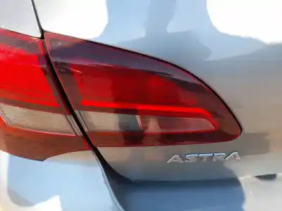 Автозапчасти б/у внутренний левый задний фонарь за opel astra j sedán 1.4 turbo (69) ссылки oem iam 25870193