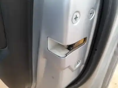 Автозапчастина б/у замок передній праві двері для HONDA JAZZ II (GD_, GE3, GE2) 1.3 IDSI (GD1) Посилання на OEM IAM 72135S5A003  