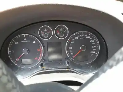Автозапчастина б/у панель інструментів для audi a3 (8p1) 1.6 tdi посилання на oem iam 8p0920932cx