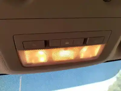 Автозапчасти б/у ВНУТРЕННИЙ СВЕТ за OPEL MERIVA B MONOSPACE (S10) 1.4 (75) ссылки OEM IAM 92219242  