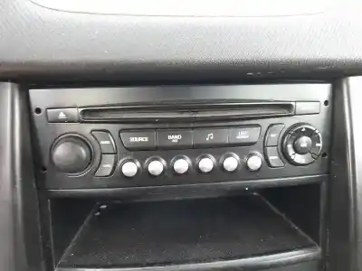 Peça sobressalente para automóvel em segunda mão SISTEMA DE ÁUDIO / RÁDIO CD por PEUGEOT 207/207+ (WA_, WC_)  Referências OEM IAM 16077504XT  