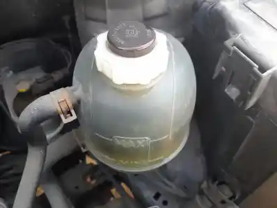 Second-hand car spare part coolant expansion tank for renault megane scenic (ja0/1_) 1.6 e (ja0f) oem iam references 7701468746