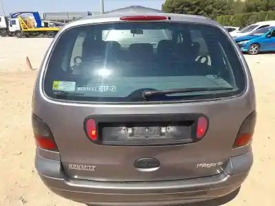 Second-hand car spare part tailgate for renault megane scenic (ja0/1_) 1.6 e (ja0f) oem iam references 7751471092