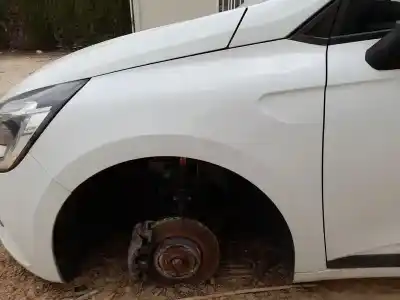 Автозапчастина б/у передне ліве крило для RENAULT CLIO V (B7_) 1.0 LPG (B7MT) Посилання на OEM IAM 631014021R  