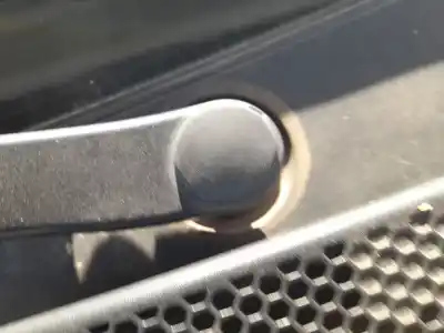 Автозапчастина б/у двигатель передніх склоочисників для peugeot 308 ii (lb_, lp_, lw_, lh_, l3_) 2.0 bluehdi 150 посилання на oem iam 9810327980