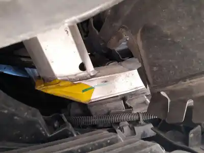 Автозапчастина б/у передній бампер підсилення для PEUGEOT 308 II (LB_, LP_, LW_, LH_, L3_) 2.0 BLUEHDI 150 Посилання на OEM IAM 9677378580  