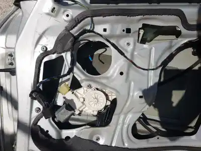 Second-hand car spare part passenger side right window regulator for bmw 1 (e87) 118 d oem iam references 51337138466