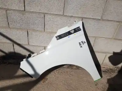 Pezzo di ricambio per auto di seconda mano parafango anteriore sinistro per fiat 500e (332_) elektro 3+1 (fa1) riferimenti oem iam 52137232