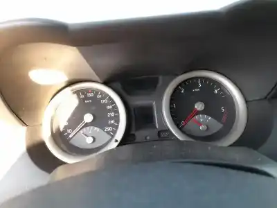 Автозапчастина б/у панель інструментів для renault megane ii ranchera familiar (km0/1_) 1.5 dci (km1f) посилання на oem iam 8200720313
