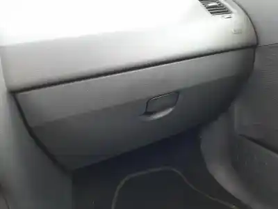 Автозапчастина б/у БАРДАЧОК для RENAULT MEGANE II RANCHERA FAMILIAR (KM0/1_) 1.5 DCI (KM1F) Посилання на OEM IAM 8200179947  