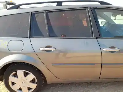 Автозапчастина б/у двері задні праві для renault megane ii ranchera familiar (km0/1_) 1.5 dci (km1f) посилання на oem iam 7751475036