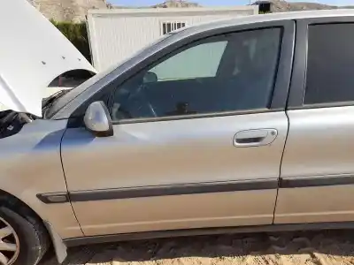 Pezzo di ricambio per auto di seconda mano PORTA ANTERIORE SINISTRA per VOLVO S80 I (184) 2.4 Riferimenti OEM IAM 30649109  