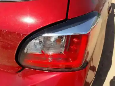 Pezzo di ricambio per auto di seconda mano LUCI POSTERIORI DESTRA per MITSUBISHI MIRAGE / SPACE STAR VI FASTBACK (A0_A) 1.2 Riferimenti OEM IAM 8330B244  