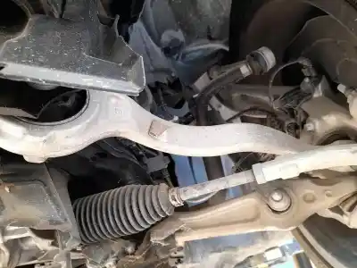 Piesă de schimb auto la mâna a doua BRAȚ SUSPENSIE FAȚÃ STÂNGA INFERIOR pentru MERCEDES-BENZ CLASE C (W206) C 300 de (206.208) Referințe OEM IAM A2063308102  