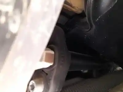 Pezzo di ricambio per auto di seconda mano TRASMISSIONE CENTRALE per MERCEDES-BENZ CLASE C (W206) C 300 de (206.208) Riferimenti OEM IAM A2064103701  