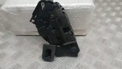 Pièce détachée automobile d'occasion serrure de porte avant gauche pour skoda octavia iii combi (5e5, 5e6) 1.5 tsi g-tec références oem iam 5tb837015c  