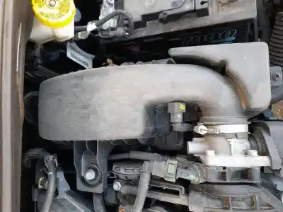 Pièce détachée automobile d'occasion SUPPORT FILTRE A AIR pour CITROEN C3 III (SX) 1.2 VTI 82 Références OEM IAM 9826454780  