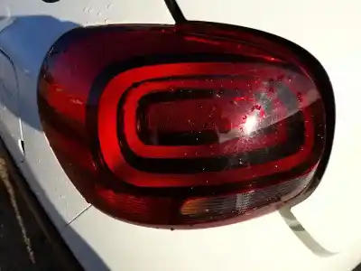 Peça sobressalente para automóvel em segunda mão farolim traseiro esquerdo por citroen c3 iii (sx) 1.2 vti 82 referências oem iam 9812257580