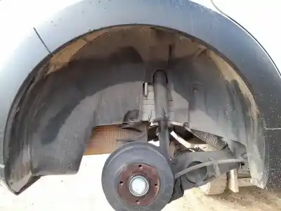 Peça sobressalente para automóvel em segunda mão cave de roda traseira direita por citroen c3 iii (sx) 1.2 vti 82 referências oem iam 9811931680