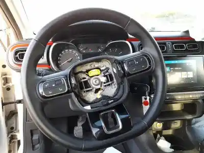 Pièce détachée automobile d'occasion VOLANT pour CITROEN C3 III (SX) 1.2 VTI 82 Références OEM IAM 98164324ZD  