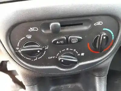 Second-hand car spare part heating / air conditioning control panel for peugeot 206 fastback (2a/c) 1.4 hdi eco 70 oem iam references 6451vg  
