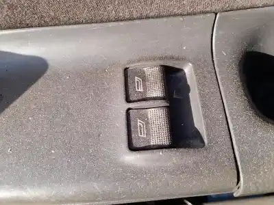 Peça sobressalente para automóvel em segunda mão botão / interruptor elevador vidro dianteiro esquerdo por audi a4 b5 (8d2) 1.8 t referências oem iam 8d1959515