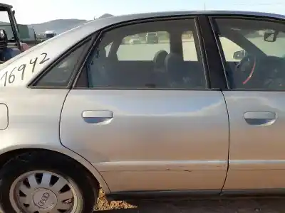 Peça sobressalente para automóvel em segunda mão porta do automóvel traseira direita por audi a4 b5 (8d2) 1.8 t referências oem iam 8d0833052