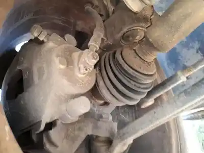 Автозапчасти б/у передняя правая кулачка за audi a2 (8z0) 1.4 ссылки oem iam 6q0407256ac