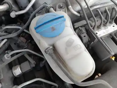 Peça sobressalente para automóvel em segunda mão depósito de expansão por audi a5 (8t3) 3.0 tdi quattro referências oem iam 0265236104