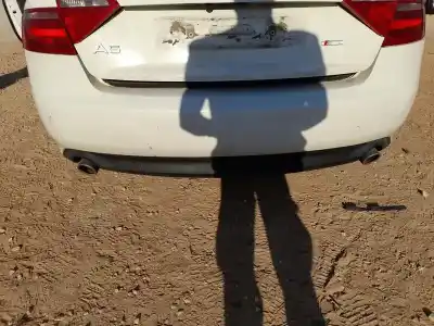 Peça sobressalente para automóvel em segunda mão para choques traseiro por audi a5 (8t3) 3.0 tdi quattro referências oem iam 8t0807303a