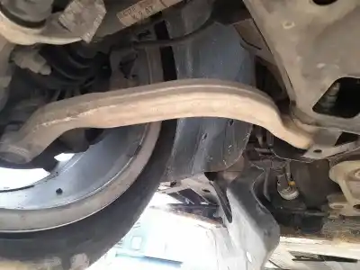 Pezzo di ricambio per auto di seconda mano BRACCIO SOSPENSIONE INFERIORE ANTERIORE DESTRO per SEAT EXEO (3R2) 2.0 TDI Riferimenti OEM IAM 8E0407694AL  