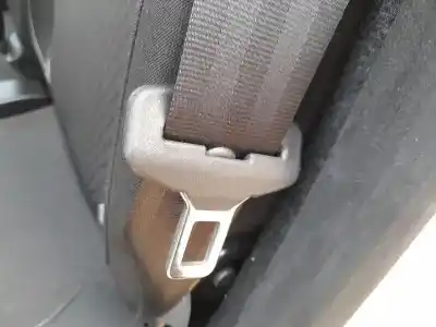 Recambio de automóvil de segunda mano de CINTURON SEGURIDAD TRASERO IZQUIERDO para DACIA SANDERO II TCE 90 LPG (B8M1) referencias OEM IAM   