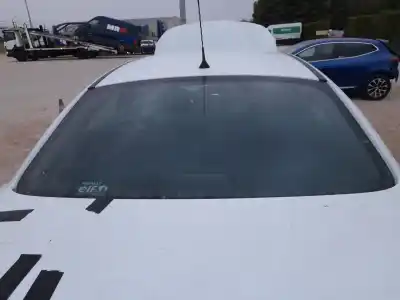 Автозапчасти б/у заднего стекла за renault fluence (l3_) 1.5 dci (l30b) ссылки oem iam 903000040r