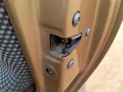 Tweedehands auto-onderdeel achter rechts deurslot voor fiat stilo multi wagon (192_) 1.9 jtd oem iam-referenties 51736482