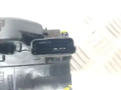 Автозапчасти б/у замок передней правой двери за nissan qashqai ii suv (j11, j11_) 1.2 dig-t ссылки oem iam 805004ea2a 3 pins 