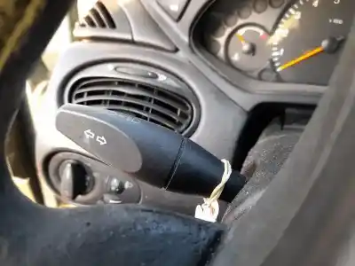 Second-hand car spare part WINDSHIEL WIPER SWITCH for FORD FOCUS I TURNIER (DNW)  OEM IAM references 1145990  1145990 LUCES  98AG17A553CC LIMPIA