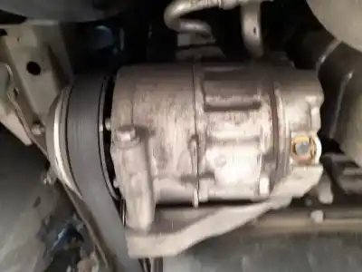 Tweedehands auto-onderdeel AIRCONDITIONING COMPRESSOR voor FORD FOCUS III TURNIER  OEM IAM-referenties 2069520  