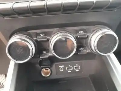 İkinci el araba yedek parçası IKLIM KONTROLÜ için RENAULT CLIO V (B7_)  OEM IAM referansları 275100936R  